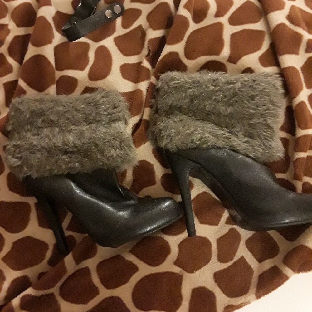 Boot and heel lot